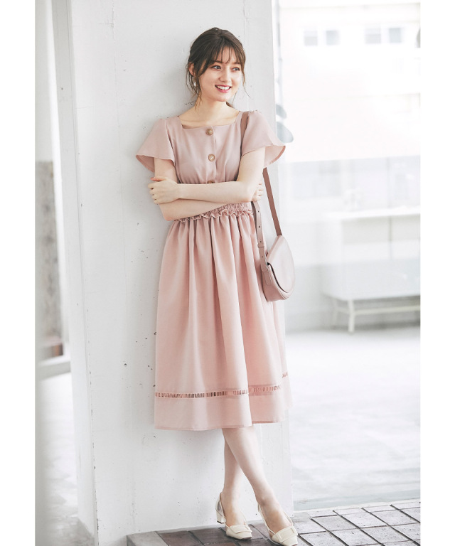 フロントボタンスクエアネックフレアワンピース 