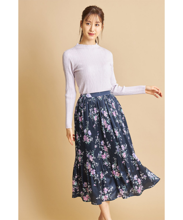 フラワープリントサテンプリーツスカート 