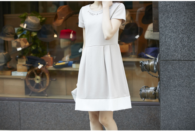 胸元ビジュー裾切り替えワンピース 【selines セリネス】 tocco closet 