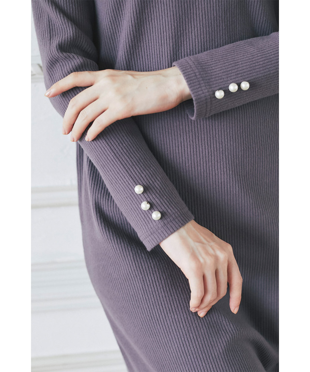 袖口パール付き後ろりぼんハートネックリブニットソーワンピース