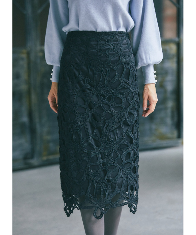 甘く優しい美人感が魅力のリボンレースタイトスカート Tocco Closet Luxe