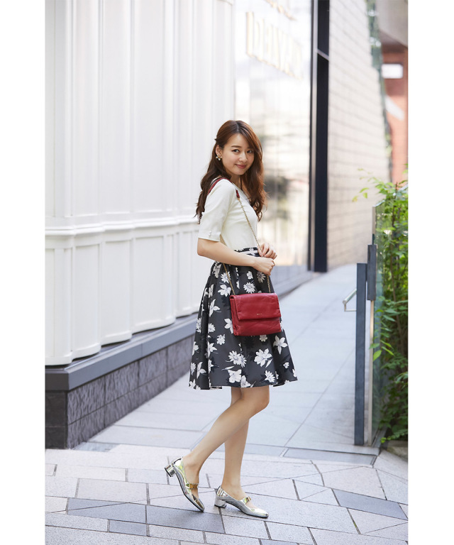 最強モテ配色 袖口パール付きリブカットソー フラワープリントドッキングワンピー