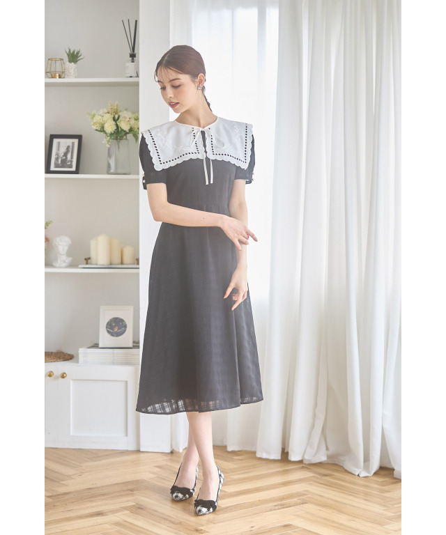 2WAY刺繍ビックカラー付きバックレースアップシアーチェックワンピース