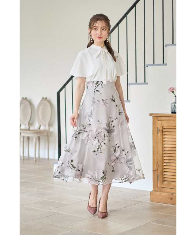 オパールフラワープリントフレアスカート 