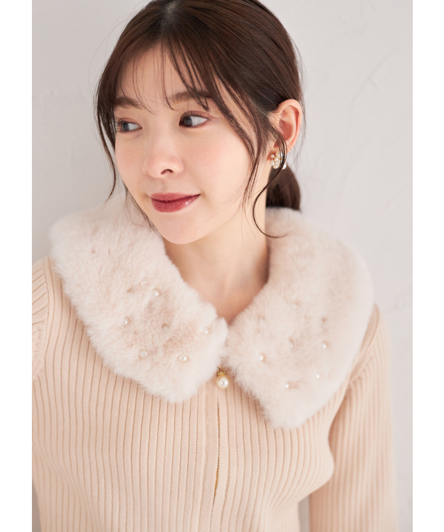 取り外し可能なファー付きパール装飾ジップリブニットプルオーバー