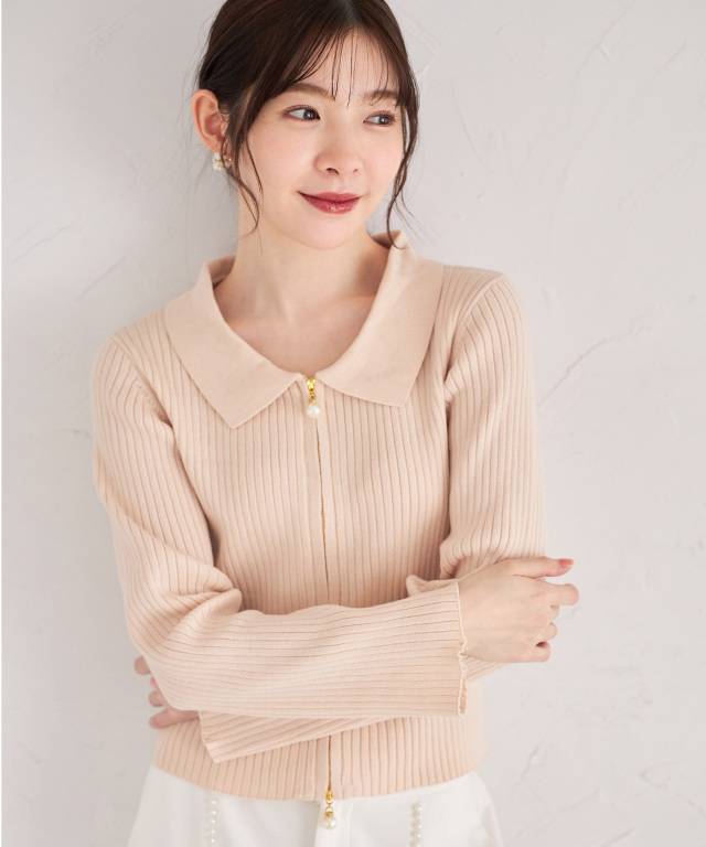 取り外し可能なファー付きパール装飾ジップリブニットプルオーバー