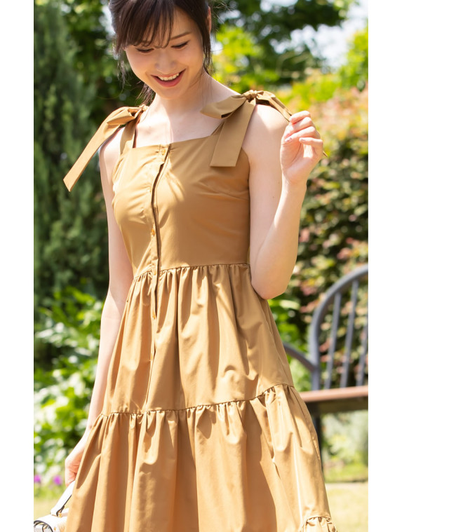 肩リボンつきオープンショルダーボリュームティアードワンピース Yomiel ヨメール オンライン限定 Tocco Closet トッコクローゼット Collection