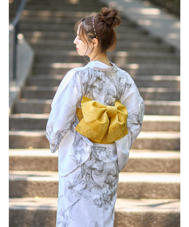 浴衣＆作り帯の2点セット】水彩画×洋花柄浴衣 