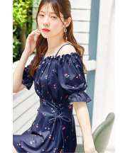 ラ*ル様 tocco ワンピース水着　新品未使用 リリープリントフレアスリーブバックレースアップワンピース