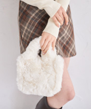 ２ＷＡＹショルダー付きファーバッグ【loravine ロラヴィン】 tocco closet ＊スペシャルプライス品につき返品/キャンセル/配送日指定不可/ラッピング不可/少量在庫のセールの為交換は出来かねる場合がございます。※セレクトアイテム
