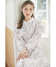 パール釦バックレースアップフリルヨークフラワープリントシャツワンピース 【jasmina】tocco closet(トッコクローゼット) ＊スペシャルプライス品につき返品/キャンセル/配送日指定不可/ラッピング不可/少量在庫のセールの為交換は出来かねる場合がございます。