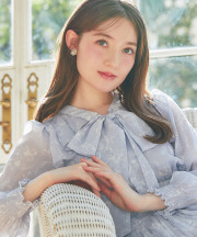 ボウタイリボン付きヨークフリルフラワープリントシャーリングプリーツワンピース【valerina ヴァレリナ】 tocco closet ＊スペシャルプライス品につき返品/キャンセル/配送日指定不可/ラッピング不可/少量在庫のセールの為交換は出来かねる場合がございます。