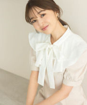 ボウタイリボン＆ケープ付き配色ワンピース【tevine テヴィン】 tocco closet※上西星来さんはアイボリー着用 ＊スペシャルプライス品につき返品/キャンセル/配送日指定不可/ラッピング不可/少量在庫のセールの為交換は出来かねる場合がございます。
