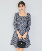 フロントボタンスクエアネックチェックミニワンピース tocco closet ※えみ姉さんはブラウン着用 ＊スペシャルプライス品につき返品/キャンセル/配送日指定不可/ラッピング不可/少量在庫のセールの為交換は出来かねる場合がございます。