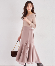 サイドレースアップアシメラッフルフリルスカート 1月5日(月)グレイッシュピンク再販決定☆  tocco closet ※少量の在庫確保による再販売の為、交換は出来かねる場合がございます。予めご了承ください。