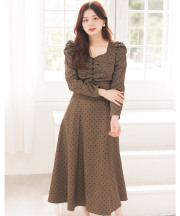 フロッキーハートドットワンピース【elicina エリシナ】 tocco closet(トッコクローゼット)※紺野彩夏さんはブラウン着用