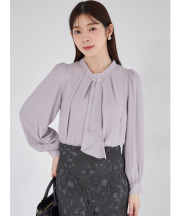 袖まで暖かい裏起毛♪パール付きラッフルボウタイブラウス tocco closet(トッコクローゼット)