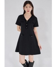 ビジュー付き立体装飾ニットワンピース tocco closet(トッコクローゼット)※オフィシャルサイト限定