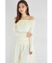 立体モチーフ付きオフショルニットプルオーバー×ニットフレアスカートセット tocco closet(トッコクローゼット)※オフィシャルサイト限定