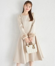 ２ＷＡＹ袖口ファー付きボンディングワンピース tocco closet(トッコクローゼット)　