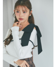 肩リボン付き袖口パール装飾ニットプルオーバー tocco closet(トッコクローゼット)※鈴木ゆうかさんはオフホワイト着用