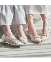 3月中旬～下旬販売予定！入荷連絡受付中☆リボン付きシアーチェック刺繍ヒールパールパンプス※高松瞳さんはグレージュ、野口衣織さんはオフホワイト着用