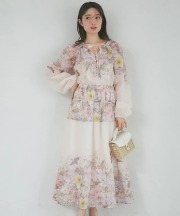 バードフラワーパネルプリントブラウス×フレアスカートセットアップ  tocco closet(トッコクローゼット)