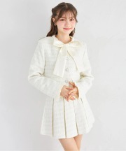 ボウタイリボン付きスパンコールツイードジャケット×ミニスカートセットアップ  3月9日(月)オフィシャルサイト限定アイボリー再販☆tocco closet(トッコクローゼット)※少量の在庫確保による再販売の為、交換は出来かねる場合がございます。予めご了承ください。