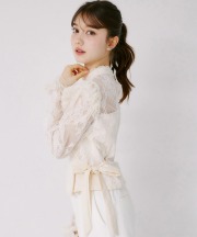 サイドリボン付きヨーク切り替えレースブラウス tocco closet(トッコクローゼット)※オフィシャルサイト限定　