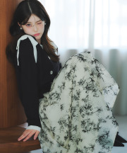 9月販売予定！入荷連絡受付中☆フロッキーラインフラワーラメシアータックボリュームスカート tocco closet(トッコクローゼット)　※中野恵那さんはアイボリー着用