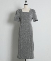 スクエアネックタイトワンピース tocco closet(トッコクローゼット)※オフィシャルサイト限定 ※セレクトアイテム