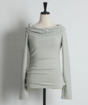 ギャザーオフショルカットプルオーバー  tocco closet(トッコクローゼット)　※オフィシャルサイト限定 ※セレクトアイテム