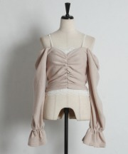 レース付きオフショルベロアトップス tocco closet(トッコクローゼット)※オフィシャルサイト限定 ※セレクトアイテム