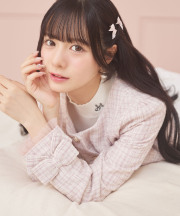 袖口りぼん＆チュールフリル付きラメツイードジャケット Suyunn(スユン)　《PINKorBLUE》＊スペシャルプライス品につき返品/キャンセル/配送日指定不可/ラッピング不可/少量在庫のセールの為交換は出来かねる場合がございます。