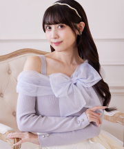 袖口ビジュー付きラメシアーリボン切り替えニットプルオーバー　Suyunn(スユン)　