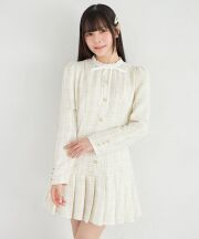 ローズリボン＆フリル付きラメツイードワンピース Suyunn(スユン)  ＊スペシャルプライス品につき返品/キャンセル/配送日指定不可/ラッピング不可/少量在庫のセールの為交換は出来かねる場合がございます。