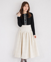 ビジュー装飾スカラップ切り替えツイードフレアスカート《tocco closet luxe》《Moon Lady》＊スペシャルプライス品につき返品/キャンセル/配送日指定不可/ラッピング不可/少量在庫のセールの為交換は出来かねる場合がございます。