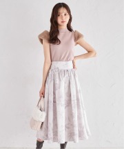 後ろリボン付きフラワープリントタフタフレアスカート tocco closet(トッコクローゼット) ＊スペシャルプライス品につき返品/キャンセル/配送日指定不可/ラッピング不可/少量在庫のセールの為交換は出来かねる場合がございます。