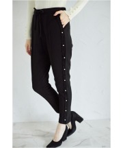 サイドフリル＆パール付きパンツ 12月29日(日)ブラック再販決定☆【lotunia ロチュニア】 tocco closet ※少量の在庫確保による再販売の為、交換は出来かねる場合がございます。予めご了承ください。