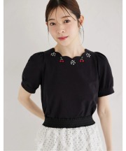 チェリービジューモチーフ付きスカラネックプルオーバー 7月13日(日)ブラック再販決定☆【marietta マリエッタ】 tocco closet《FruitCollection2025》※少量の在庫確保による再販売の為、交換は出来かねる場合がございます。予めご了承ください。