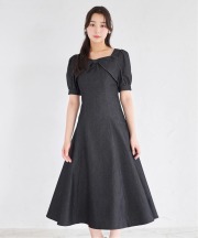 リボンモチーフ付きバックレースアップデニムワンピース  tocco closet   ※「＊お取り扱いのご注意＊」をご確認の上ご購入ください。＊スペシャルプライス品につき返品/キャンセル/配送日指定不可/ラッピング不可/少量在庫のセールの為交換は出来かねる場合がございます。