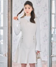 ポケットビジュー付きツイードジャンパースカート  11月28日(金)再販☆【monella モネーラ】 tocco closet《OuterCollection2025》※上西星来さんはアイボリー、紺野彩夏さんはブラック着用 ※ブラック少量の在庫確保による再販売の為、交換は出来かねる場合がございます。