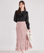 スパンコールミックス３Ｄフラワーエンブロイダリーマーメイドスカート 【pallina パリナ】 tocco closet(トッコクローゼット) ＊スペシャルプライス品につき返品/キャンセル/配送日指定不可/ラッピング不可/少量在庫のセールの為交換は出来かねる場合がございます。