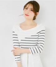 レディ感とセクシーさを併せ持つ袖口パール付きアシメリブニットプルオーバー  tocco closet(トッコクローゼット)