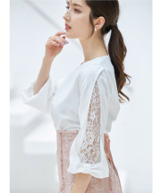 リボンモチーフ付き七分袖レース切り替えブラウス tocco closet(トッコクローゼット)  ※少量の在庫確保による再販売の為、交換は出来かねる場合がございます。※グレイッシュピンクの入荷はありません。