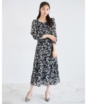パール付きバックレースアップシアージャガード×フラワープリントワンピース【seapla】 tocco closet  ＊スペシャルプライス品につき返品/キャンセル/配送日指定不可/ラッピング不可/少量在庫のセールの為交換は出来かねる場合がございます。