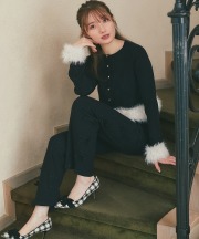 サイドリボン付きスパンコール入りリブニットパンツ【seralynn セラリン】 tocco closet(トッコクローゼット)＊スペシャルプライス品につき返品/キャンセル/配送日指定不可/ラッピング不可/少量在庫のセールの為交換は出来かねる場合がございます。