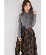 フラワータックフレアスカート【verelle ヴェレル】 tocco closet(トッコクローゼット)※オフィシャルサイト限定