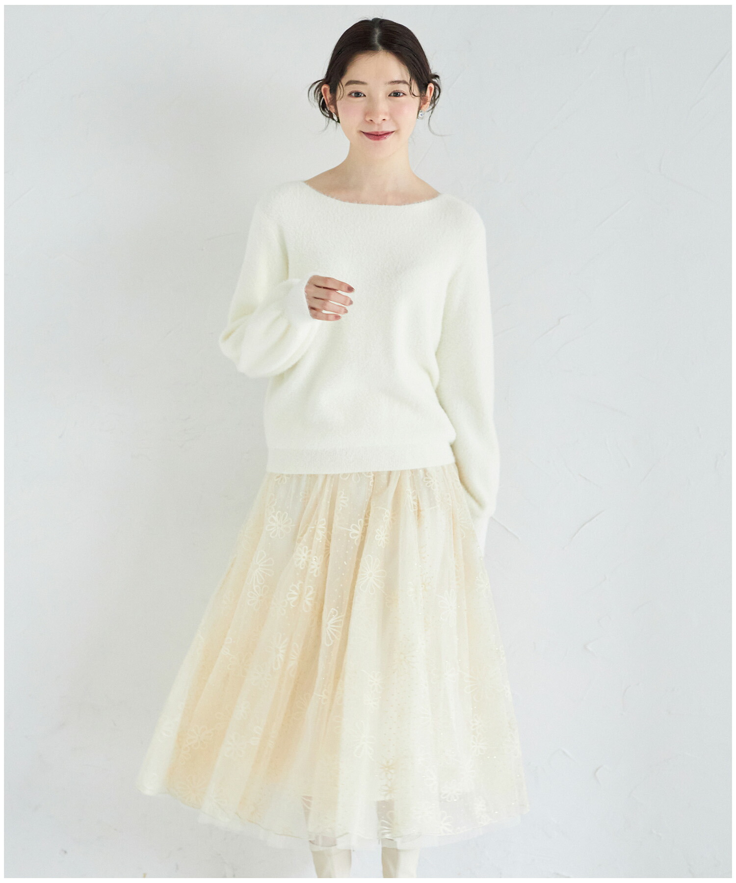 きらきらビジュー×フラワードット刺繍チュールフレアスカート【motoro モトロ】tocco closet(トッコクローゼット)