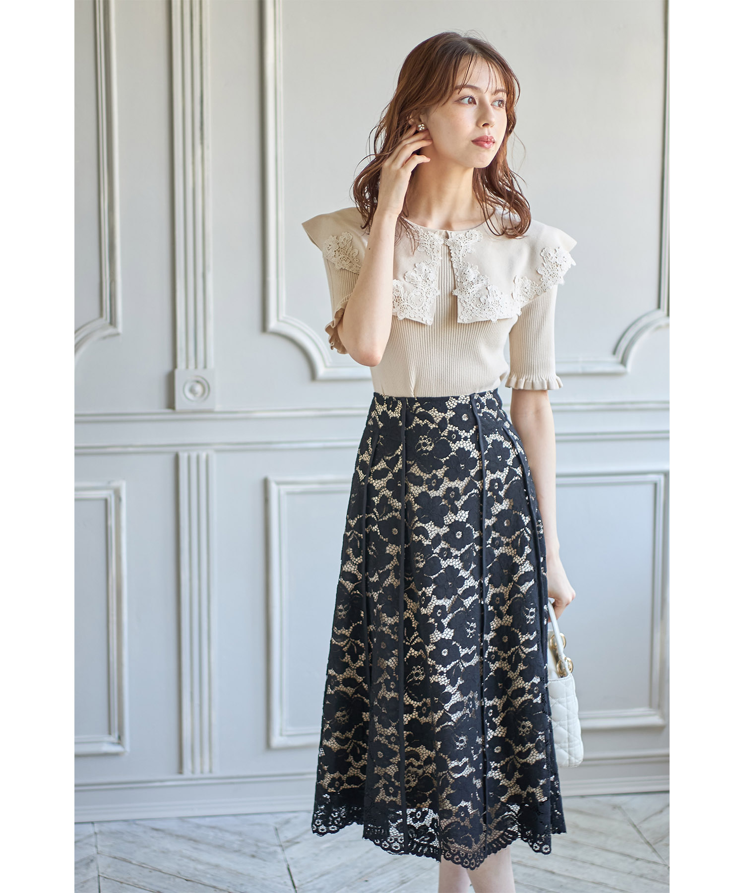 バックレースアップパイピング×フラワーレースフレアスカート【nadoly ナドリー】 tocco closet(トッコクローゼット)≪Royal Coordinate Collection≫